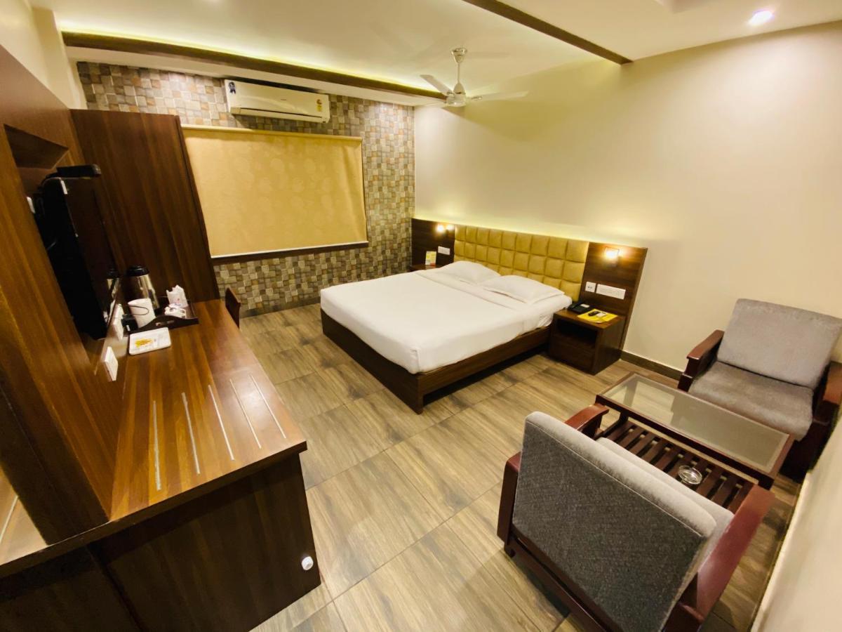 Hotel Saluja Residency Siliguri Exterior foto